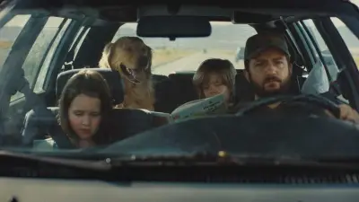 Sur la route d'Omaha : un road movie poignant sur l'Amérique déclassée