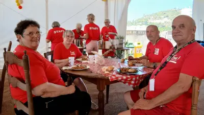 Tripes du mercredi : la tradition des bénévoles des Fous chantants à Alès
