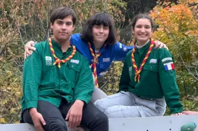 Trois scouts de Menton en mission humanitaire au Vietnam
