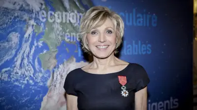 Évelyne Dhéliat se confie sur son cancer du sein 14 ans après
