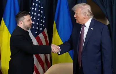 Zelensky relance les discussions avec les émissaires américains pour la paix