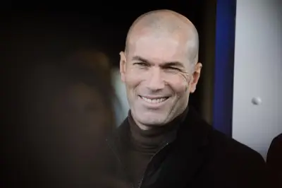 Zinédine Zidane officiellement nommé sélectionneur de l'équipe de France