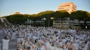 600 personnes au dîner blanc de La Ligue contre le cancer à La Grande-Motte