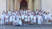 85 convives au Dîner en blanc pour restaurer le Temple de Gallargues