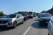 Accident sur l'A8 à Nice : onze kilomètres de bouchon, deux heures de retard