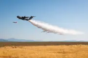 Airbus A400M : le géant militaire peut aussi combattre les incendies