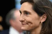 Alpes 2030 : Amélie Oudéa-Castéra alerte sur des problèmes de gouvernance