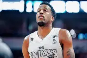 Antibes Sharks recrutent le MVP bulgare Khalil Miller
