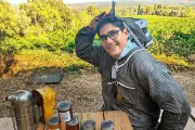 Apiculteur propose parrainage de ruches aux entreprises pour biodiversité