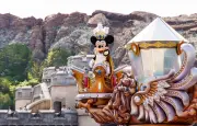 Arnaque aux faux billets Disneyland Paris dans l'Oise : une dizaine de victimes