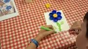 Ateliers parents-enfants et récup'art aux Petites mains à Uzès