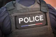 Attaque au couteau à Paris : trois femmes blessées, suspect interpellé