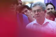 Au Festival d'Avignon, Jean-Luc Mélenchon fait son show en dilettante