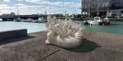 Au Havre, un iceberg et des coraux géants pour l'été artistique