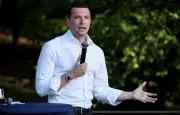 Bardella tend la main à la droite pour un gouvernement d'union nationale en 2027