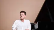 Benjamin Grosvenor en récital piano aux Nuits Musicales d'Uzès