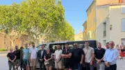 Bessan : le minibus du CCAS renouvelé grâce à la publicité