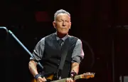 Bruce Springsteen défend un « patriotisme critique » contre Trump