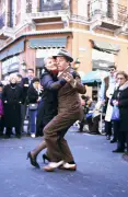 À Buenos Aires, le tango à gogo dans les rues de la capitale