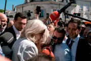 Candidature Le Pen : la balle dans son clan
