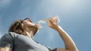 Canicule : 24 départements en rouge, 56 en orange, du mieux en Occitanie
