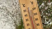 Canicule : 9 départements en rouge, 72 en orange, incendies en baisse