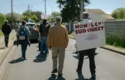 Chaîne humaine en Gironde contre la LGV Bordeaux-Toulouse-Dax