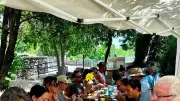 Clôture de la session apicole du CIVAM autour d'une paella à Saint-Mamert-du-Gard