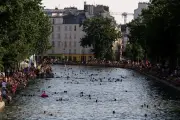 Corps découvert dans le canal Saint-Martin à Paris