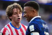Coupe du monde 2026 : les Bleus peinent face au Paraguay