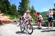 Deux coureurs français face à leur premier Tour : « J'avais l'impression que j'avais même pas mal aux jambes »