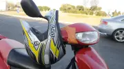 Deux jeunes filles ivres volent un scooter et mordent un policier à Montpellier