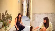 Deux stagiaires explorent l'esprit village de Sérignan