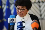 Démission Monique Barbut : l'opposition fustige le gouvernement