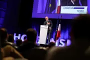 Édouard Philippe en meeting à Paris : l'hymne à la joie au programme