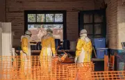 Ebola en RDC : 438 morts, extension à Kisangani et défiance des populations