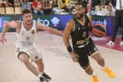 Elie Okobo quitte Monaco pour Dubaï après son titre de MVP en France