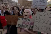 En Ukraine, la rue réclame le retour du ministre de la Défense