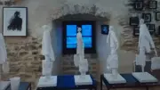 Exposition : les foules sculptées de Laurence Pecquet à Vézénobres