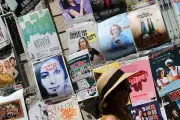 Festival d'Avignon : lettre des artistes à Macron contre les coupes budgétaires