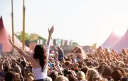 Festivals menacés par les canicules : Solidays, Vieilles Charrues, Son & Lumière