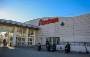 Feu vert sans conditions pour le rachat de 167 magasins Auchan par Intermarché et Netto