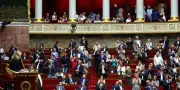 Fin de vie : le Parlement approuve définitivement le droit à l'aide à mourir
