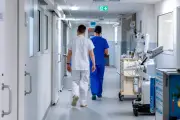 Financement de l'hôpital : l'Institut Thomas More assume ses critiques