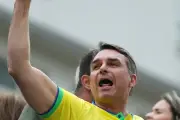 Flávio Bolsonaro : l’héritier de l’ex-président candidat à la tête du Brésil
