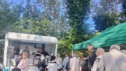 Food truck solidaire «Du cœur au ventre» nourrit et crée du lien à Pézenas