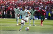 France-Maroc 2026 : Mbappé manque un penalty, le match reste ouvert