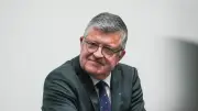 Franck Proust défend bilan transports : 3e voie SNCF et aéroport de Nîmes