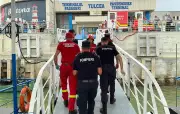 Frappe russe contre un navire en mer Noire : trois marins blessés