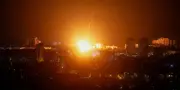Frappes russes sur Kiev : au moins un mort, des dégâts matériels